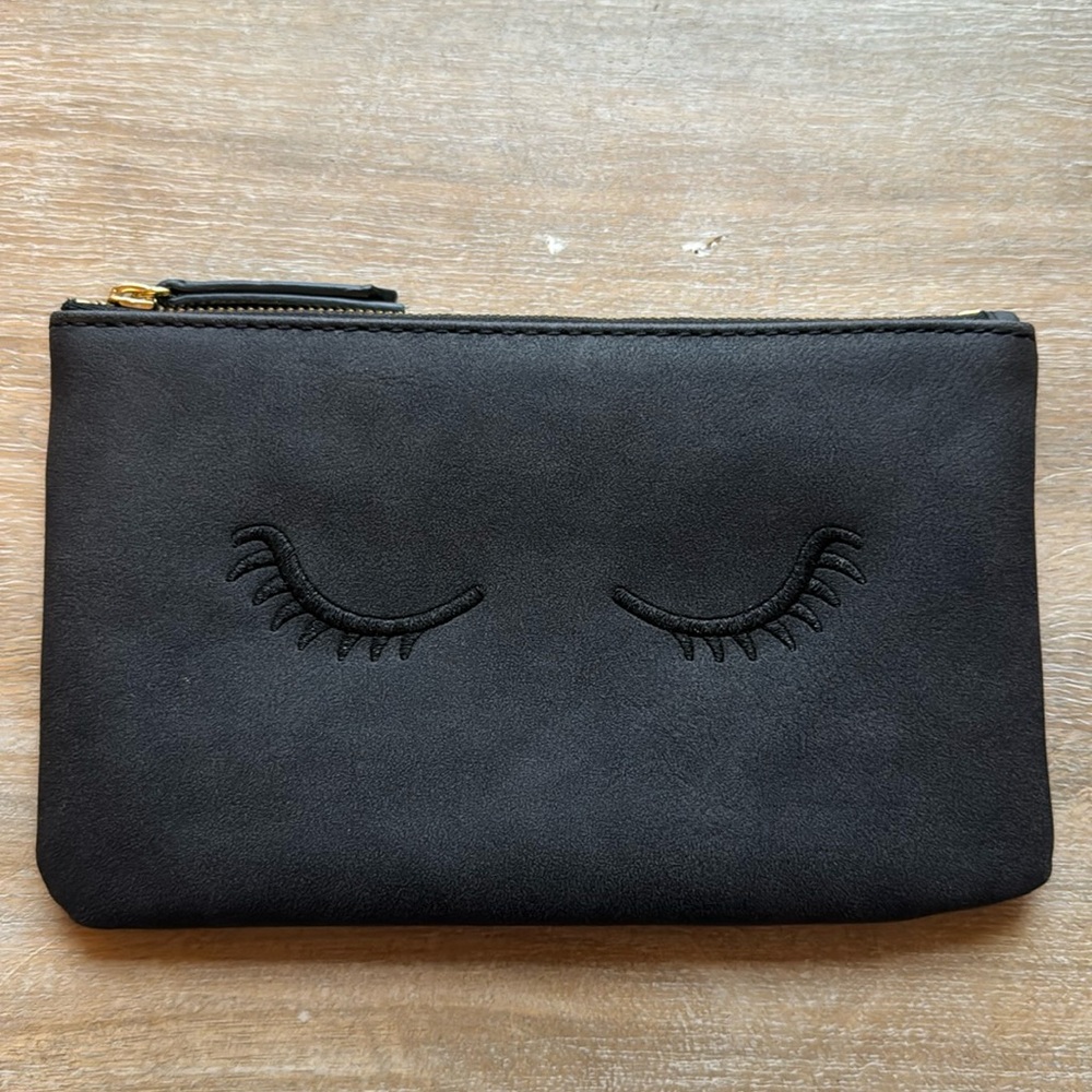 Stella & Dot Black Eyelash Clutch